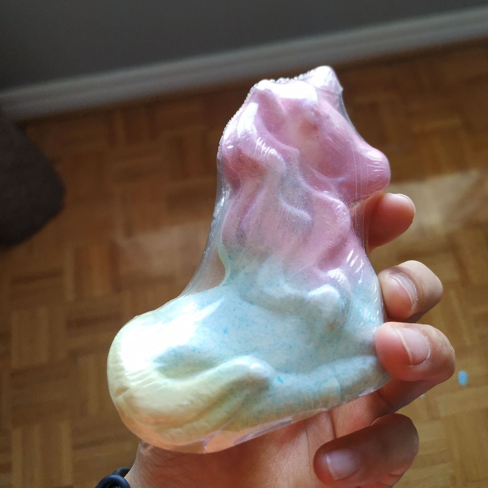 Bathbomb bundle! 3 bathbombs! - Picture 3 of 3